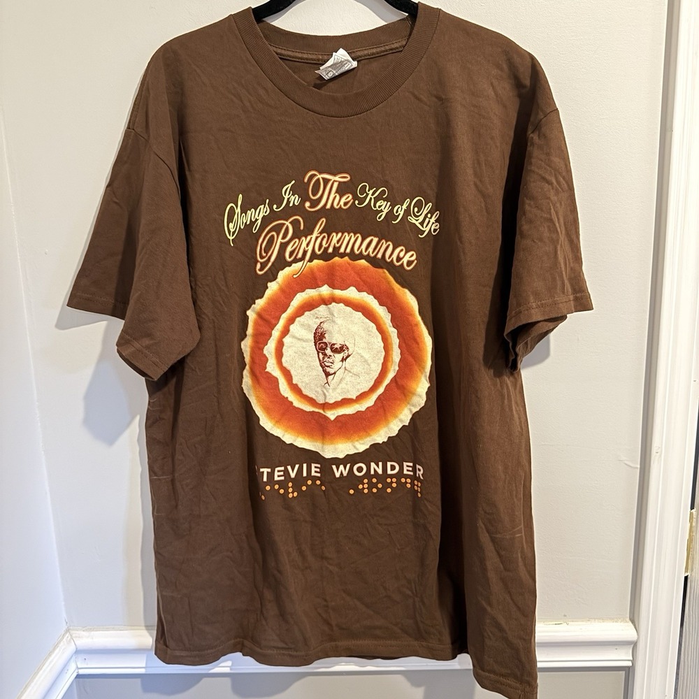 ALSTYLE STEVIE WONDER Mens T-SHIRTS Large Graphic Braille 2014 Key Of Life Tour